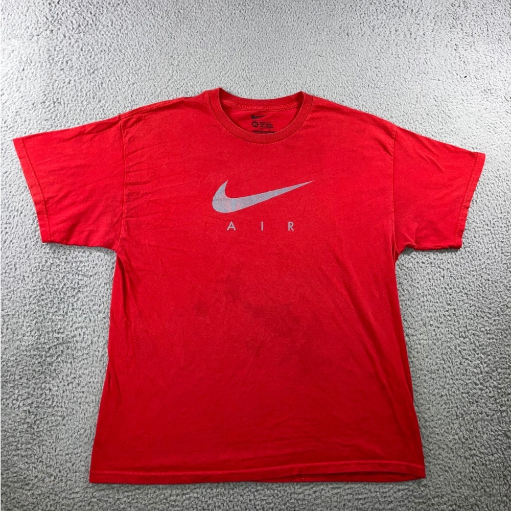 Retro Nike Air T-Shirt Men XL Red S/S Swoosh Graphic Logo Thrashed Sport Tee